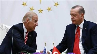 عاجل| كاتب إيطالي: مؤامرة  أمريكية تركية تحاك خلف الكواليس بخصوص ليبيا