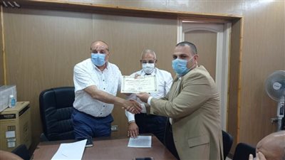 وكيل تموين الإسكندرية يوجه بضرورة متابعة المخاز خلال عيد الفطر المبارك