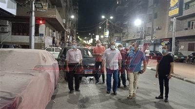 غلق وتشميع محال مخالفة للإجراءات الوقائية بكفر الشيخ
