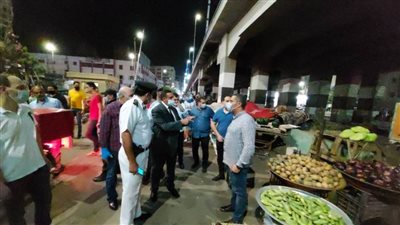 محافظ البحيرة يقود حملة لمتابعة الالتزام بتطبيق الإجراءات الإحترازية 