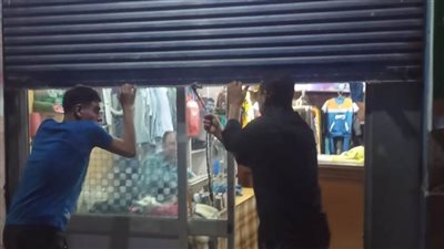 حملات مكثفة بشوارع البحيرة لمتابعة تطبيق قرارات غلق المحال والمقاهي (صور)