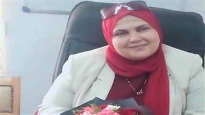 أستاذة محاصيل تكشف النقاب عن سلسلة علمية باسم 