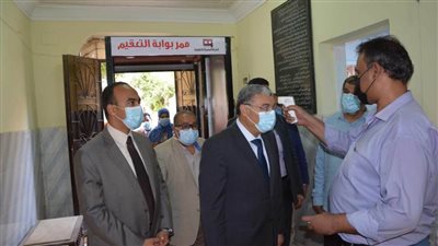 محافظ المنيا: تجهيز 10 مراكز جديدة للتطعيم بلقاح كورونا