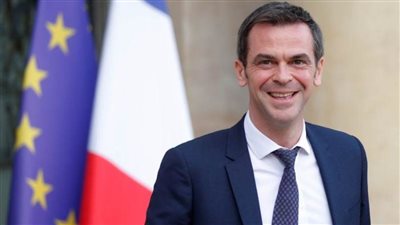 وزير الصحة الفرنسي: فتح أبواب المطاعم في 19 مايو الجاري