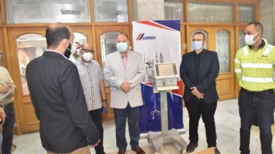 محافظ أسيوط يشهد تسليم جهازي تنفس صناعي للقطاع الصحي لمواجهة كورونا