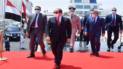 الرئيس يفتتح عددًا من المشروعات التابعة لهيئة قناة السويس بمحافظة الإسماعيلية