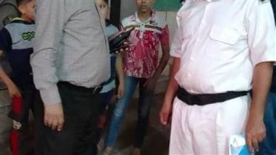 مصادرة 15 كرسيا و7 مناضد من أحد المقاهي لمخالفة مواعيد الغلق بالشرقية 