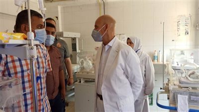 وكيل صحة الشرقية يتفقد سير العمل بمستشفى القرين 
