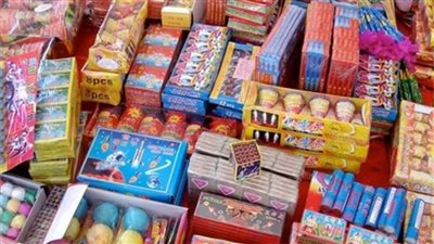 ضبط 15 ألف قطعة ألعاب نارية مجهولة المصدر في سوهاج