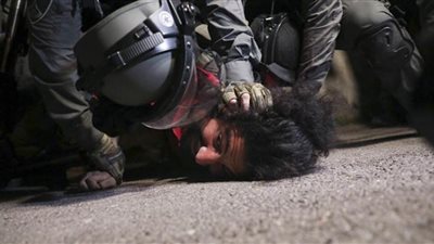 12 إصابة خلال مواجهات مع الاحتلال في مواقع مختلفة في القدس   