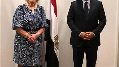 السفير المصري في لاهاي يبحث مع وزيرة الدولة الهولندية للهجرة آفاق التعاون