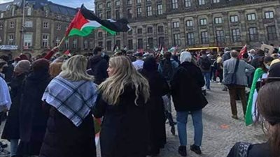 مسيرة جماهيرية حاشدة في أمستردام تندد بالعمليات الإسرائيلية ضد غزة والشيخ جراح