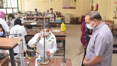 جامعة سوهاج تستأنف الدراسة بعد انتهاء إجازة عيد الفطر المبارك