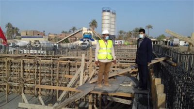 بتكلفة 350 مليون جنيه.. متابعة أعمال إنشاء محطة مياه بجهينة سوهاج