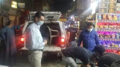 لمخالفة قرار الحظر.. غلق وتشميع 3 محلات بسوهاج