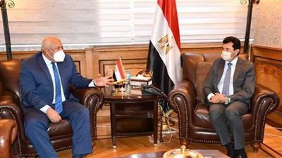 صبحى والزملوط يلتقيان لبحث المشروعات الشبابية والرياضية  