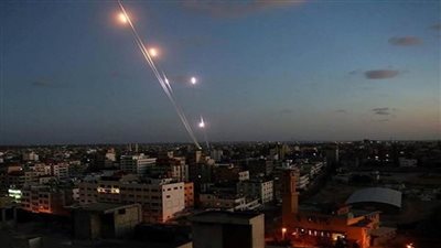 عاجل| صواريخ من غزة تمطر المدن الإسرائيلية