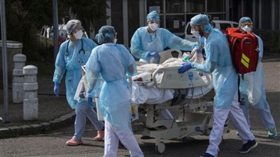 المملكة المتحدة تسجل 2696 إصابة جديدة بفيروس 