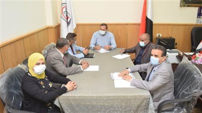 جامعة سوهاج تنتخب أعضاء اللجنة المختصة باختيار عميدي الآثار والألسن 