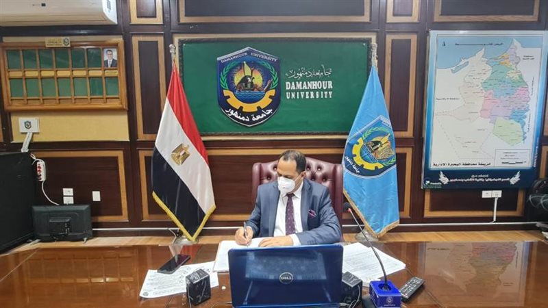 الدكتور عبيد صالح