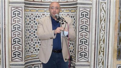 محافظ بني سويف يشدد على الإجراءات الوقائية والحصول على لقاح كورونا