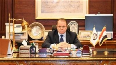 النيابة العامة تأمر بإحالة موظفين بشركة مصر للطيران ومالك شركة سياحة لمحكمة الجنايات 