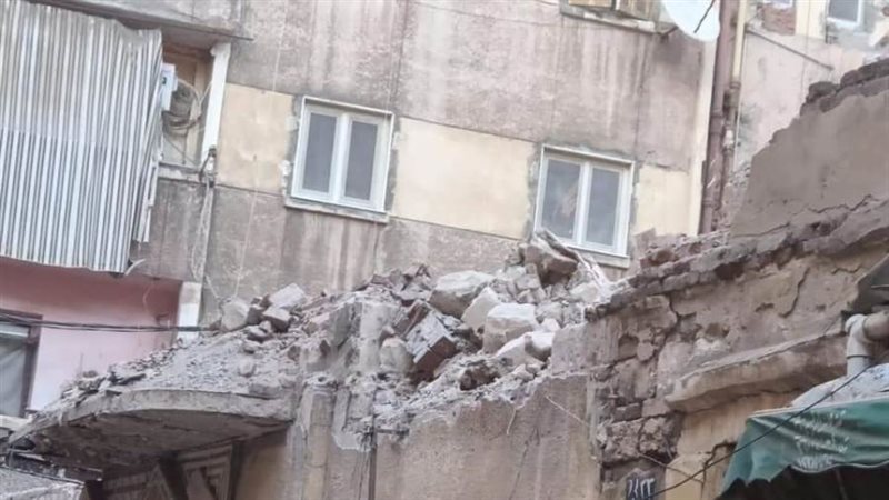 ازالت عقارين