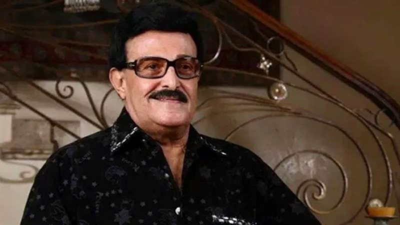 النجم سمير غانم