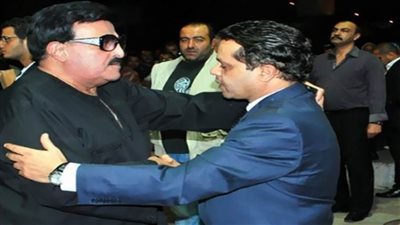 محمد هنيدي: سمير غانم كان مدرسة متفانية في العمل وحدوتة كبيرة