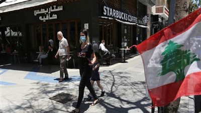 لبنان يسجل 300 إصابة جديدة بفيروس كورونا