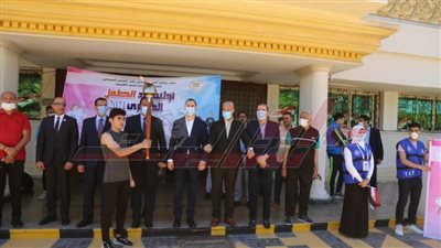 البشبيشي يسلم شعلة أولمبياد الطفل المصري بكفر الشيخ