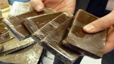 ضبط عامل بحوزته 250 جرام حشيش بطما سوهاج