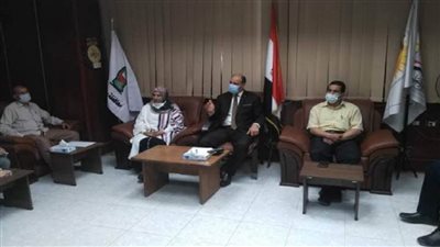 أبو زيد يشدد على جاهزية المدارس الثانوية العامة والفنية لاستقبال الامتحانات بسوهاج