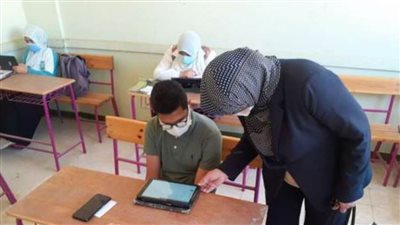 انتظام ثاني أيام امتحانات الثانوية العامة التجريبية الإلكترونية بمحافظات الجمهورية