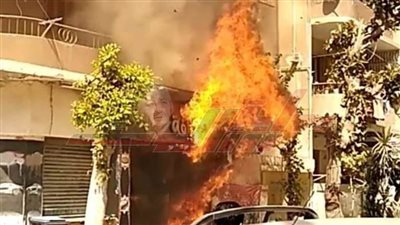 إخماد حريق هائل بمحل 