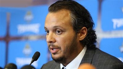 رئيس بيراميدز يتوجه للإمارات خلال أيام لتوقيع عقود ملابس الفريق الجديدة