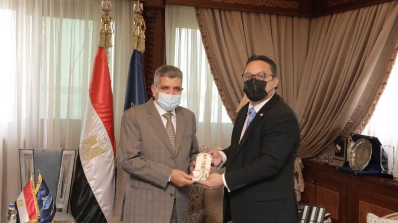 جانب من الزيارة