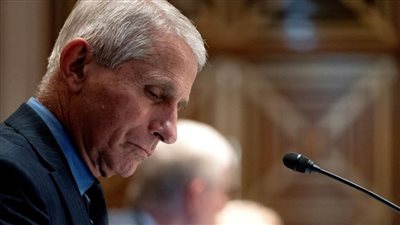 صحيفة صينية تصف فاوتشي بـ