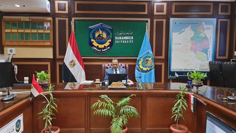 الدكتور عبيد صالح