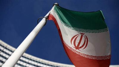 طهران: بغداد ستفرج عن 125 مليون دولار من الأموال الإيرانية لشراء لقاحات