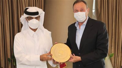رئيس  الاتحاد القطري يشيد بالأهلي بعد الفوز بالسوبر الإفريقي