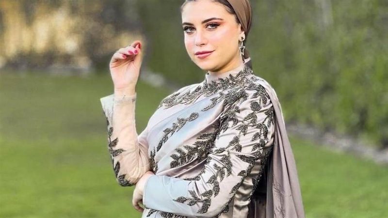 الفاشون بلوجر كاميليا