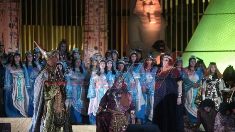 جانب من العرض