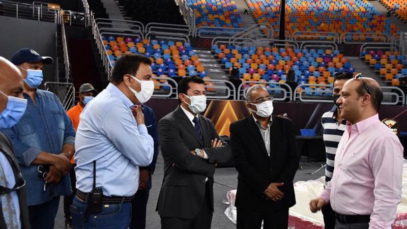 وزير الرياضة فى ستاد