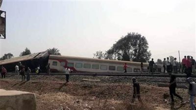 مسئول بالسكة الحديد: خروج 3 عربات عن القضبان بقطار مميز في بني سويف