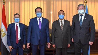 محافظ الاسكندرية يبحث مع سفير كازاخستان بمصر سبل توطيد العلاقات