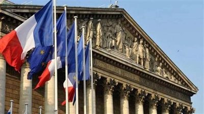 فرنسا تزود تونس بـ3 آلات لإنتاج الأكسجين