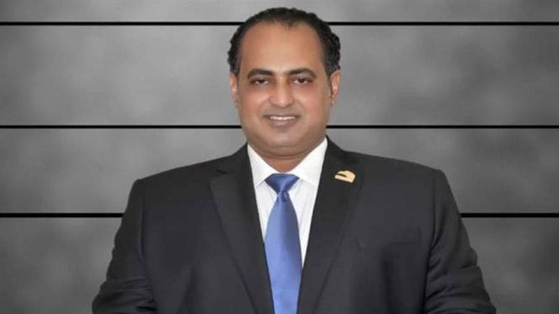 النائب عبدالرحيم