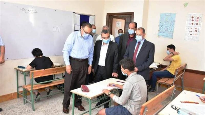 محافظ الشرقية ووكيل