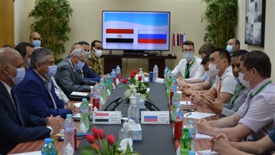 نائب وزير الطيران المدني يلتقى الوفد الأمنى الروسي و يتفقد مطاري شرم الشيخ والغردقة الدوليين